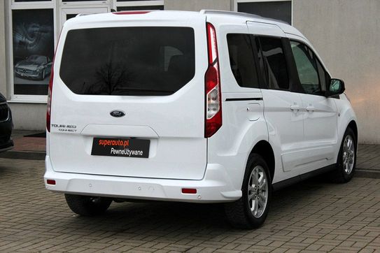 Ford Tourneo Connect L1H1 Titanium