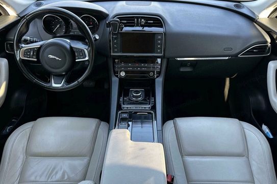 Jaguar F-Pace 2.0 i4D AWD Prestige aut