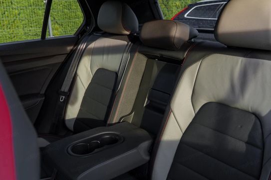 Volkswagen Golf VIII 2.0 TSI GTI