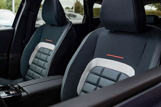 Citroen C5 Aircross Max eDCT6 1.2 mHEV