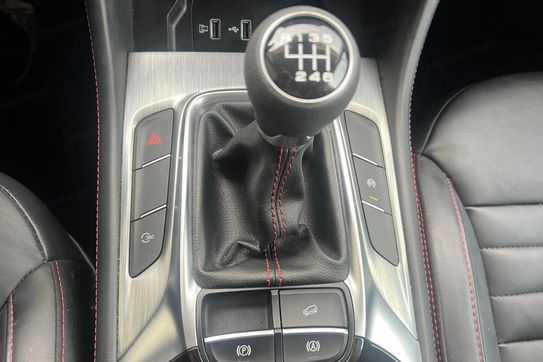 MG HS 1.5 T-GDI Exclusive