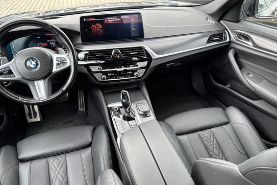 BMW Seria 5 520d xDrive mHEV sport-aut