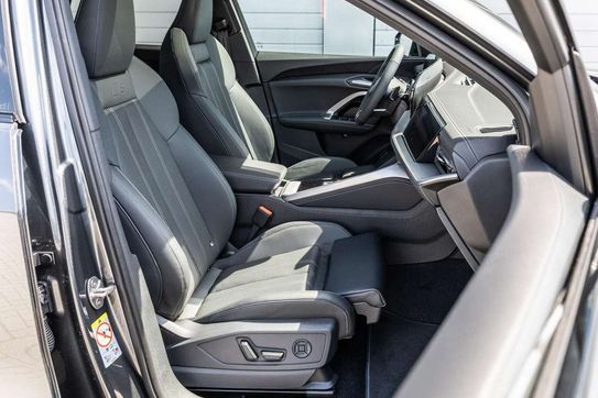Audi Q5 TDI quattro S line Sportback
