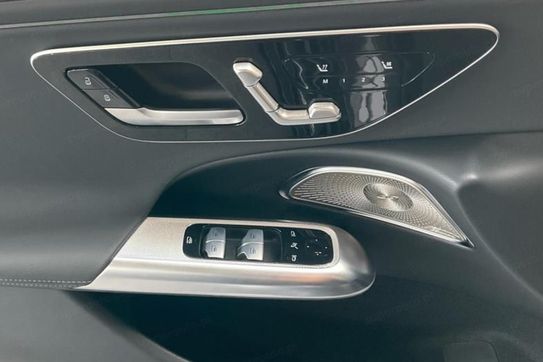 Mercedes Klasa E 220 d 4-Matic Avantgarde