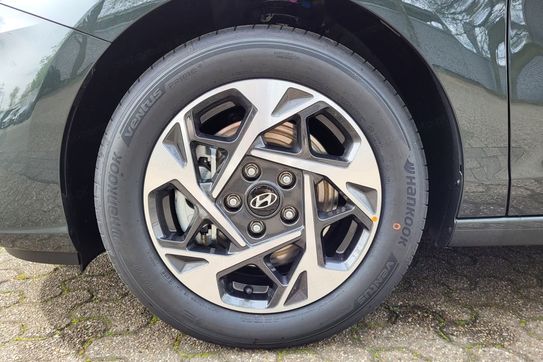 Hyundai i30 1.6 T-GDI Smart DCT