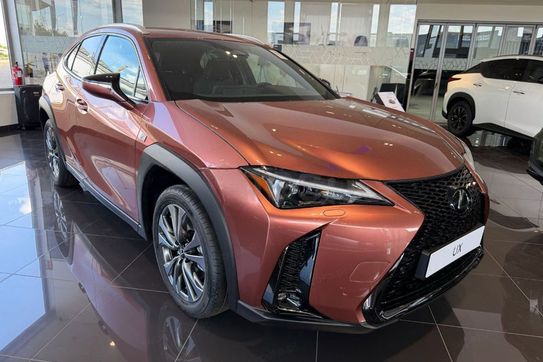 Lexus UX 300h F Sport Design Hybrid Dynamic Force