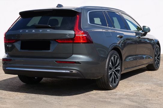 Volvo V60 B4 B Plus Bright