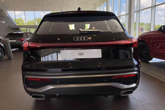 Audi Q5 TFSI S line