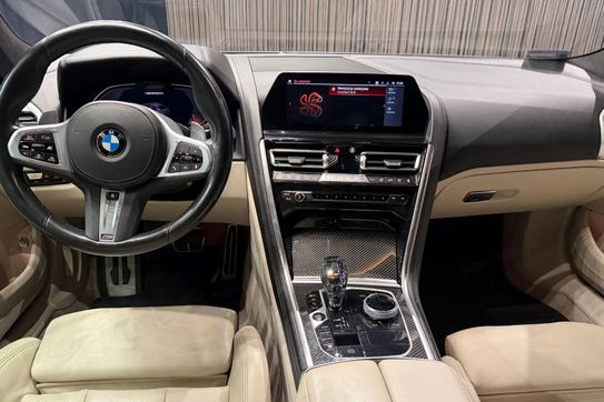 BMW Seria 8 M850i xDrive