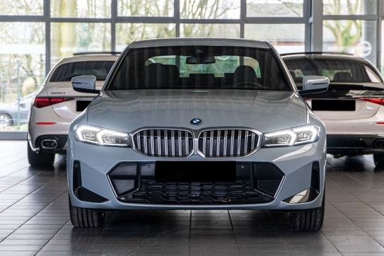 BMW Seria 3 318i M Sport