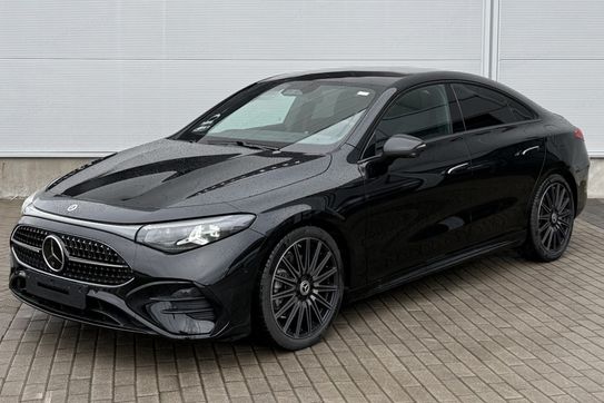 Mercedes CLA 200 AMG Line