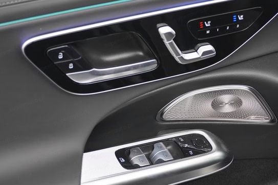 Mercedes Klasa E 300 e AMG Estate