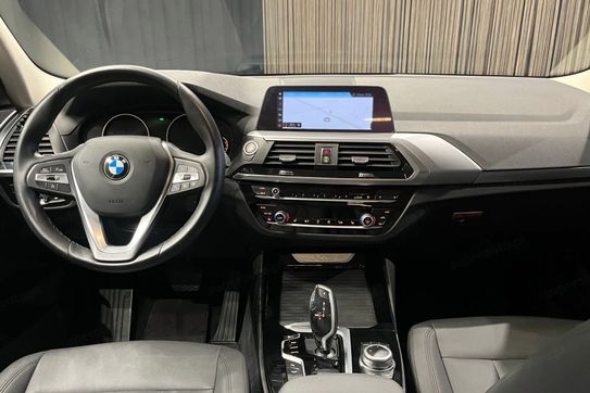 BMW X3 xDrive20d Advantage