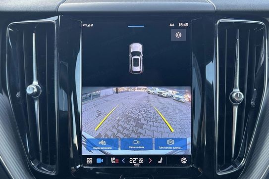 Volvo XC60 B5 B AWD R-Design