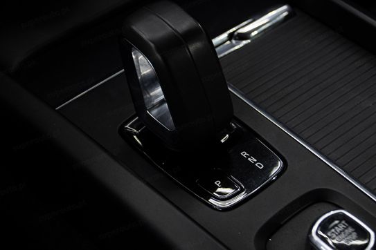 Volvo V60 B3 B Momentum Core