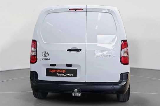 Toyota ProAce D-4T Active