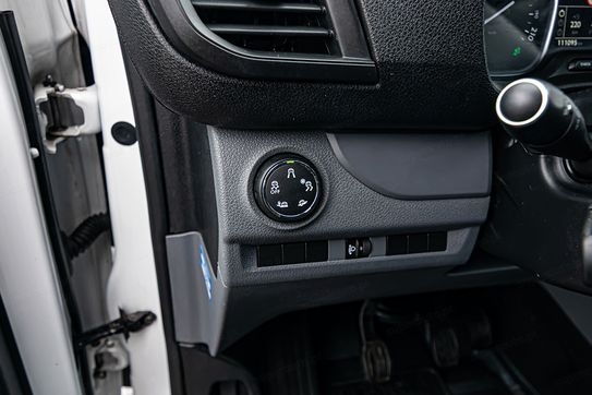 Toyota ProAce L1H1 Zabudowa Brygadowa