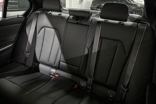 BMW Seria 3 318i M Sport