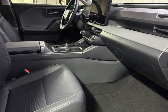 Toyota RAV4 Executive 2.5 Hybrid Dynamic Force AWD