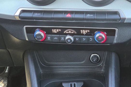 Audi Q2 30 TFSI S-Line