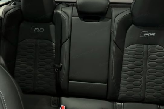 Audi A6 RS6 TFSI quattro Performance