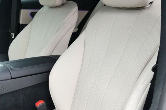 Mercedes Klasa E 220 d 4-Matic AMG