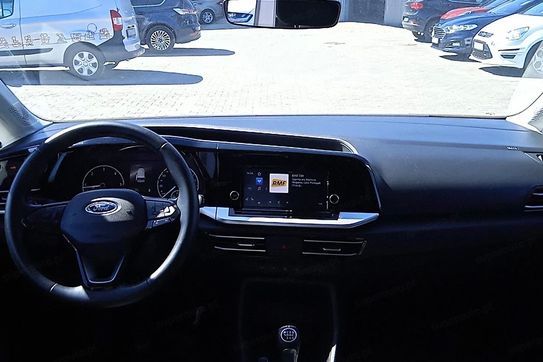 Ford Tourneo Connect L1H1 Titanium