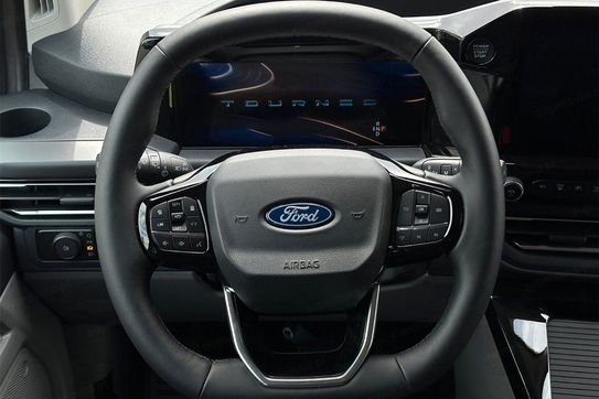 Ford Tourneo Custom 320 L2 Titanium X AT8