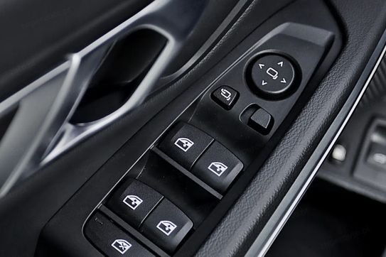 BMW Seria 3 320e PHEV xDrive M Sport aut