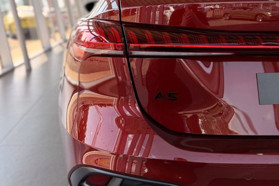 Audi A5 Avant TDI S tronic