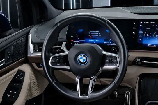 BMW Seria 2 225e xDrive M Sport sport-aut