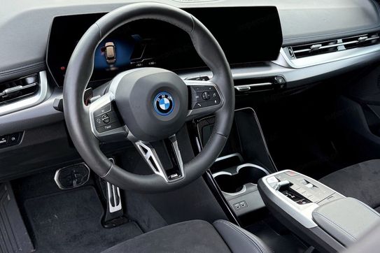 BMW iX1 xDrive30 M Sport
