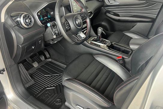 MG HS 1.5 T-GDI Exclusive