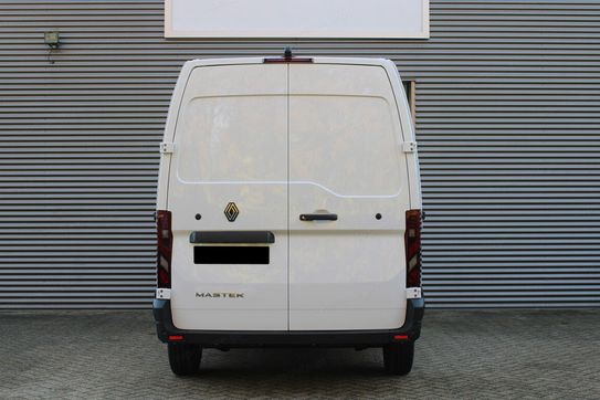 Renault Master L2H2 Extra AT9