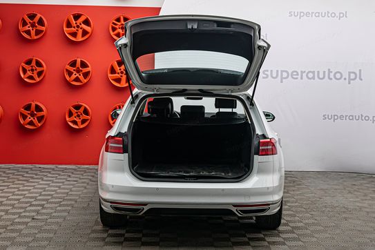 Volkswagen Passat 1.8 TSI R-Line DSG