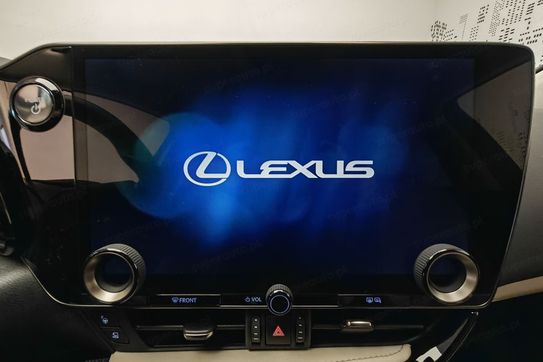 Lexus NX 350h Omotenashi 2.5 Hybrid AWD