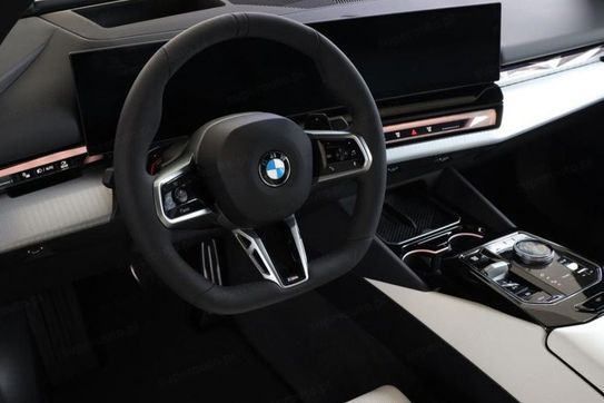 BMW Seria 5 540d xDrive M Sport