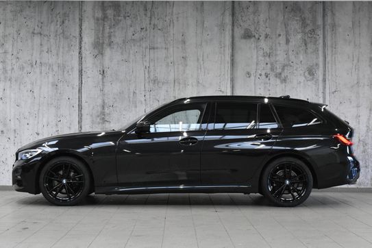 BMW Seria 3 Touring 320d xDrive M Sport