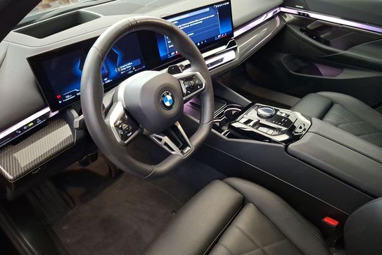 BMW Seria 5 520d xDrive mHEV M Sport aut