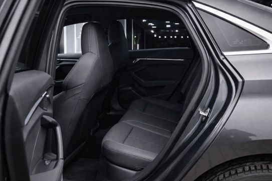 Audi A3 35 TFSI mHEV S tronic