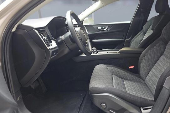 Volvo V60 B3 B Core