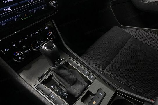 Skoda Superb 2.0 TDI DSG