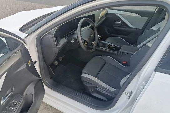 Opel Astra 1.2 T Business Edition S&S