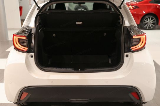 Toyota Yaris Hybrid 1.5 Style