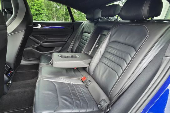 Volkswagen Arteon 2.0 TDI R-Line DSG