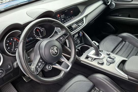 Alfa Romeo Stelvio Turbo Veloce Q4