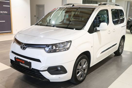 Toyota Proace City Verso 1.2 d-4T Family