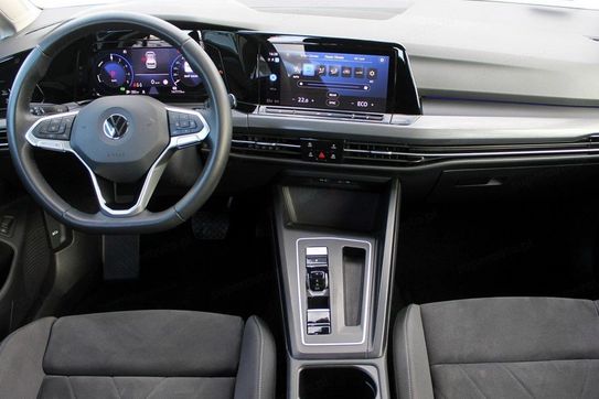 Volkswagen Golf VIII 1.4 TSI Plug-In Hybrid Style DSG