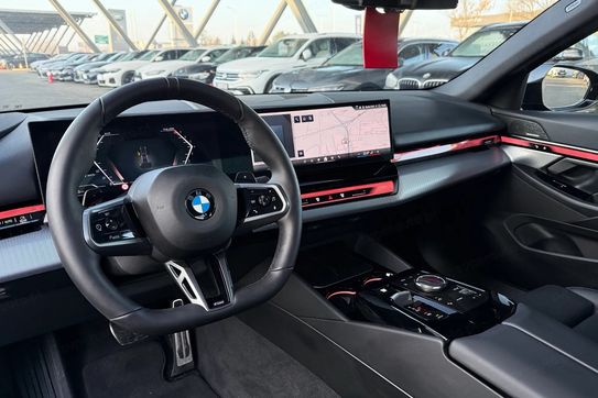 BMW Seria 5 520i M Sport