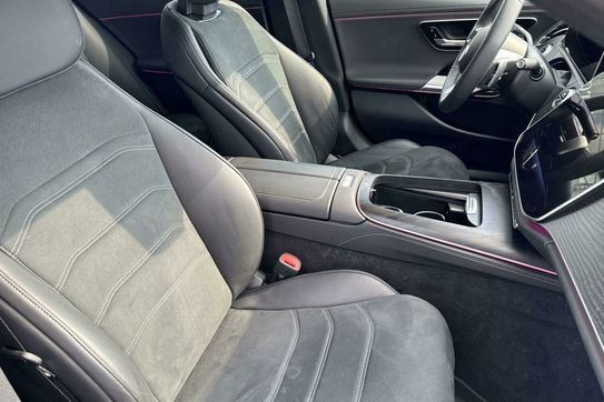 Mercedes Klasa E 220 d 4MATIC AMG Line